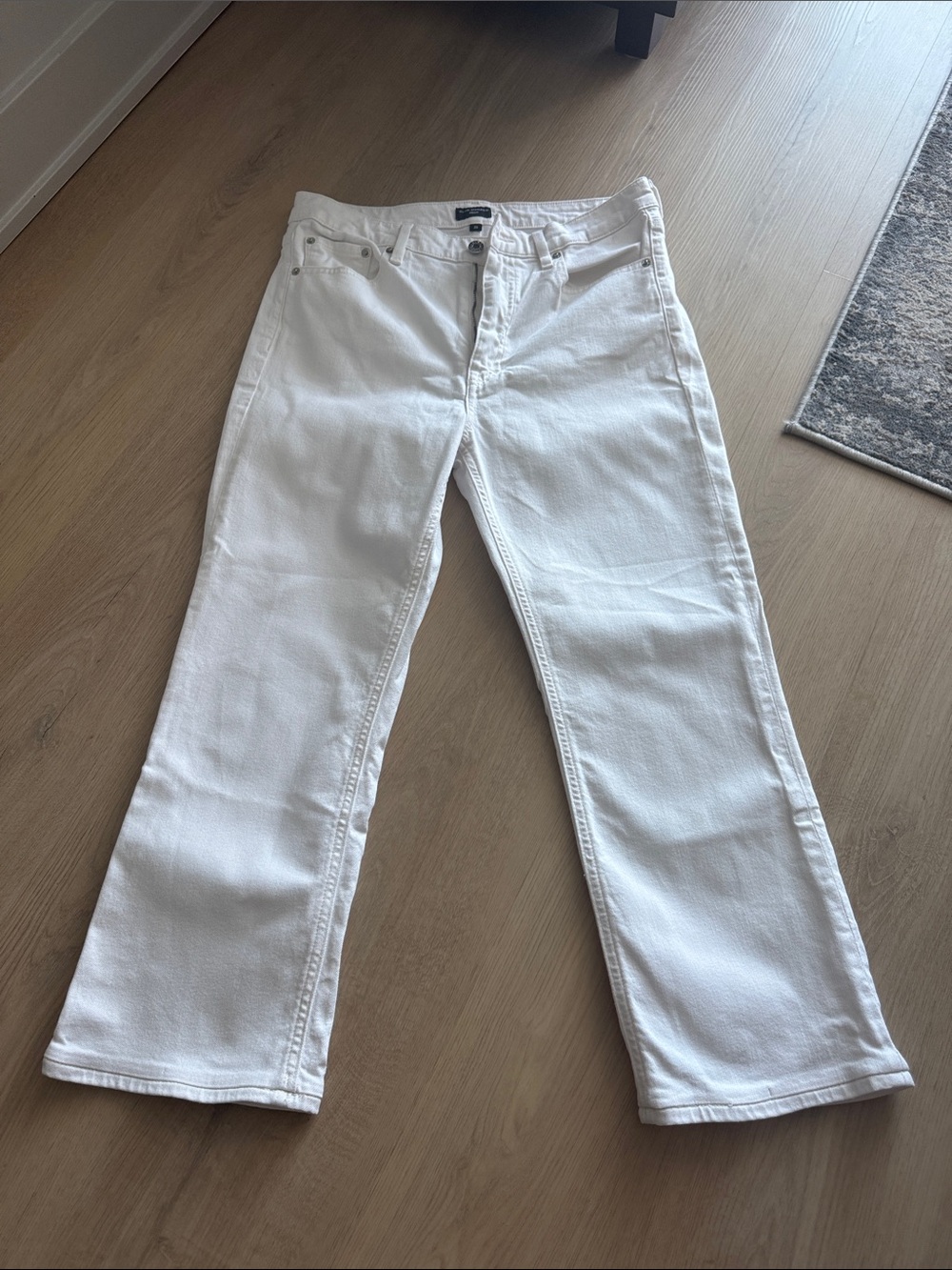 Club Monaco White Boot cut Crop Jeans